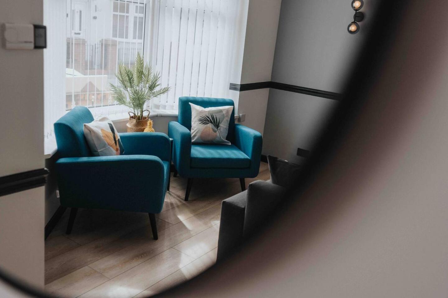 3-Bed Scouse House Near Anfield & Goodison Villa Liverpool Eksteriør bilde